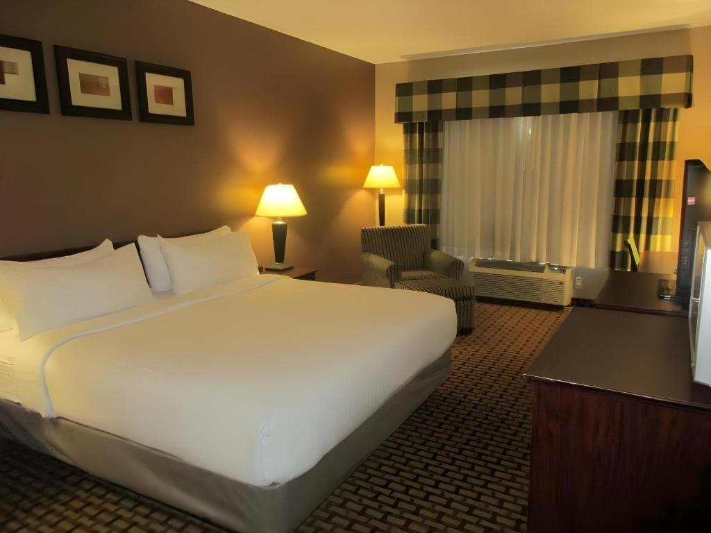 Holiday Inn Express O'Neill By Ihg Exterior foto