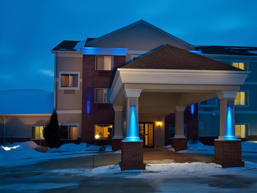 Holiday Inn Express O'Neill By Ihg Exterior foto